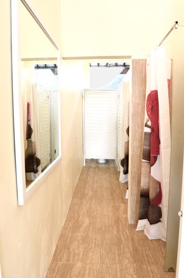 Karisa Pods Hostel Seminyak  Bagian luar foto