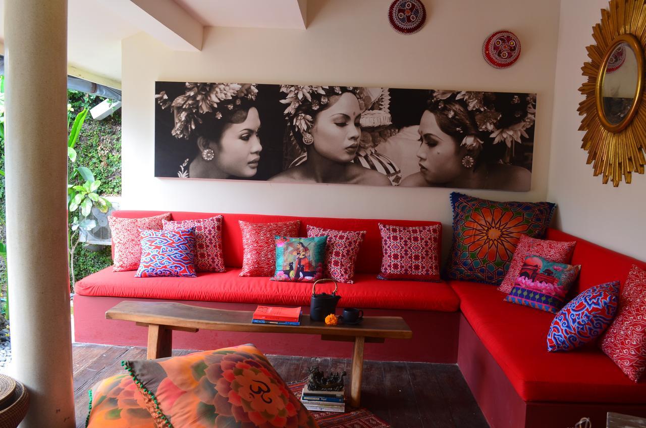 Karisa Pods Hostel Seminyak  Bagian luar foto